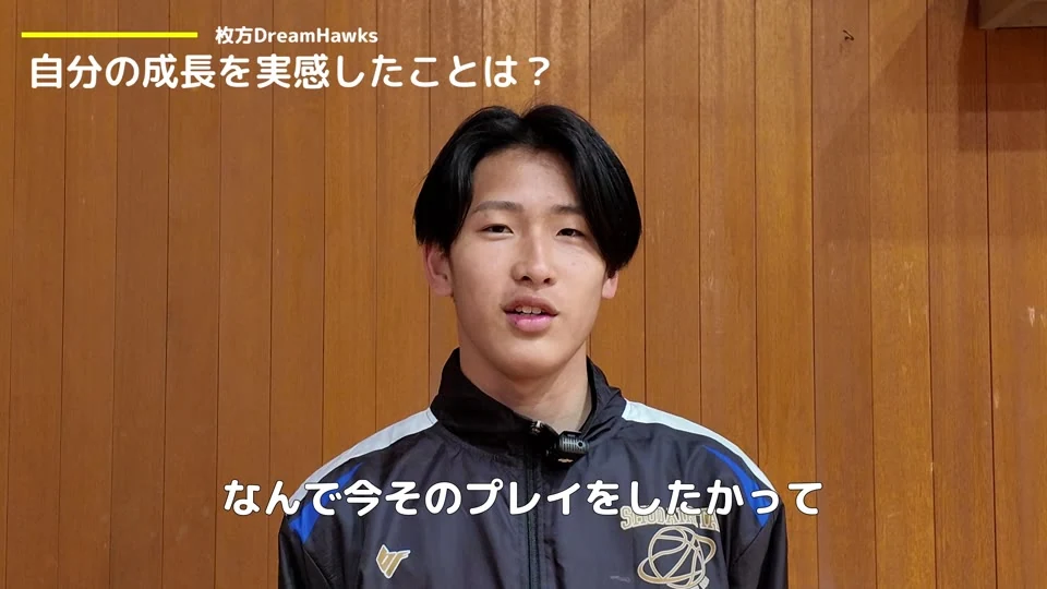 卒業生インタビューで話す武田理一さん